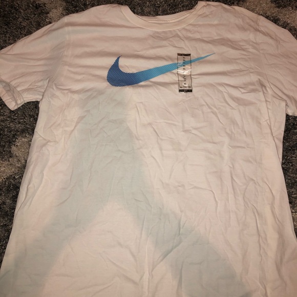 Nike Other - Men’s athletic Nike shirt